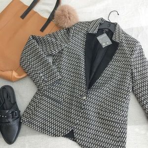 New! Gorgeous Blazer sz 8 women